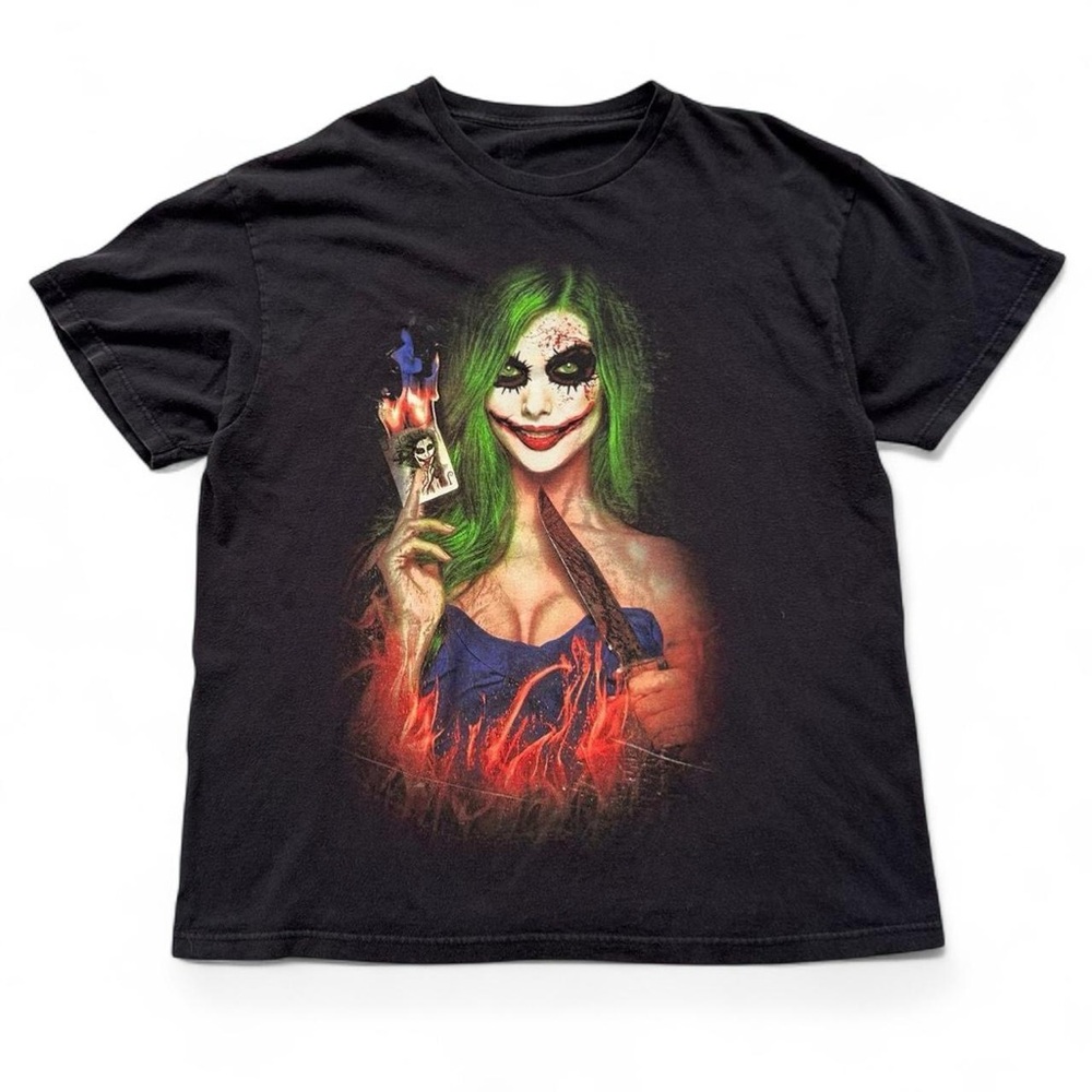 Graphic Black Harley Quinn Joker-Inspired Tee with Green Hair XL
